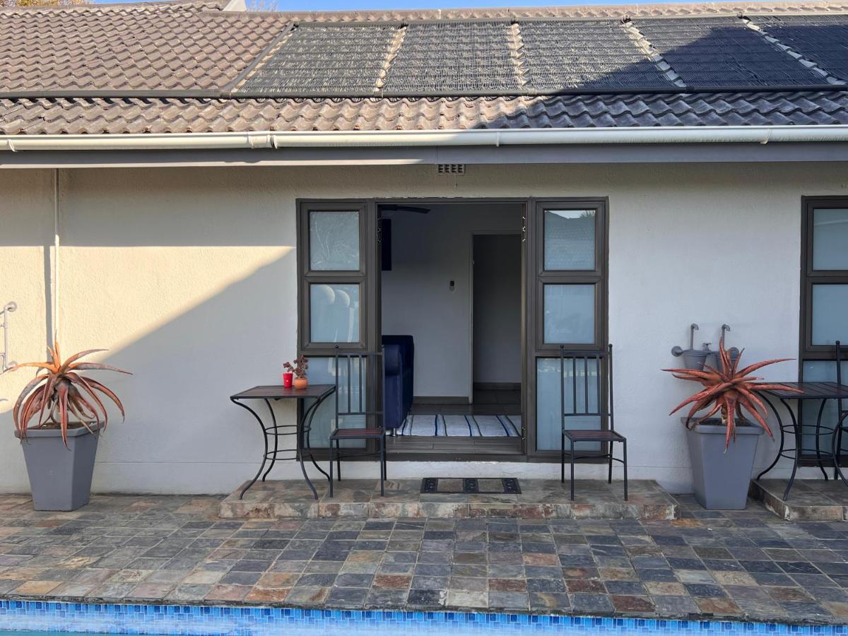 2 Op Terblanche Guesthouse บ็อคสเบิร์ก ภายนอก รูปภาพ