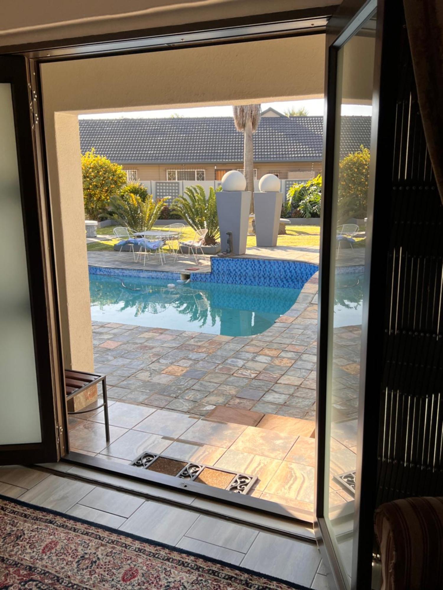 2 Op Terblanche Guesthouse บ็อคสเบิร์ก ภายนอก รูปภาพ